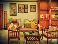 Индийская мебель и предметы декора в интерьере